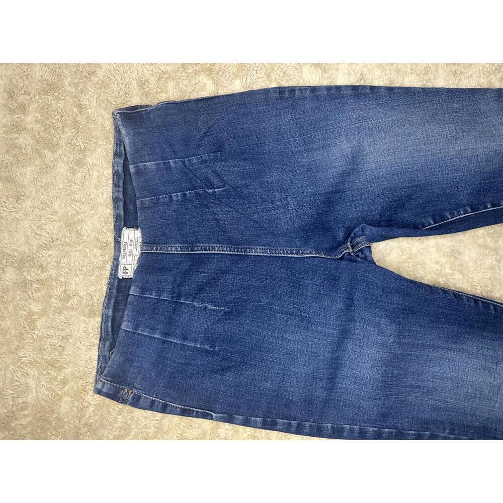 Free People medium wash pleated pull-on skinny denim jeans Size 28 - Picture 2 of 6